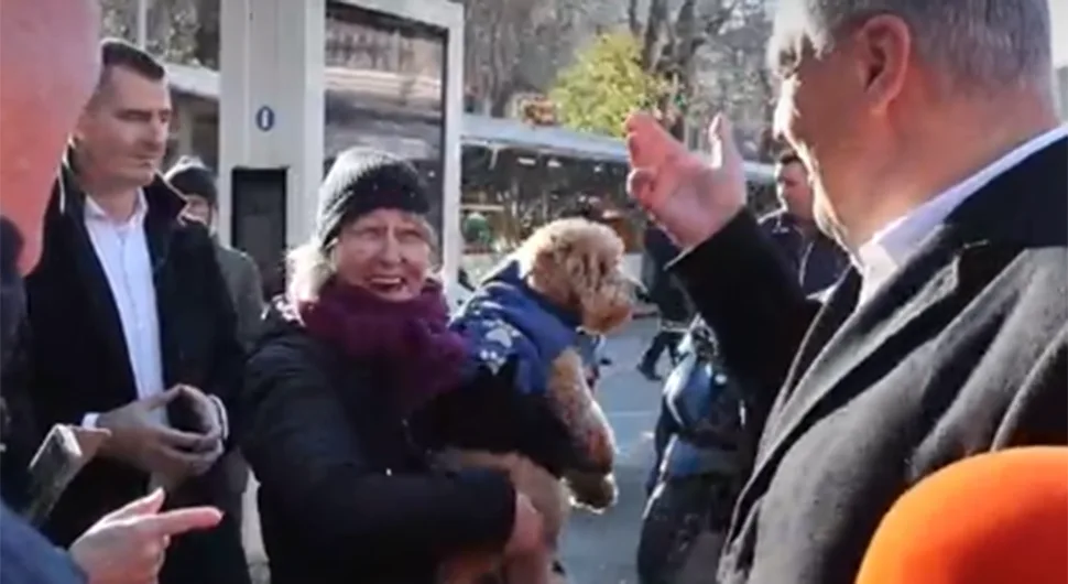 Milanovića zamalo ugrizao pas na pijaci