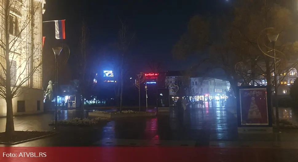 Optuživao, galamio, napravio dramu: Stanivuković ljut - ugasio rasvjetu