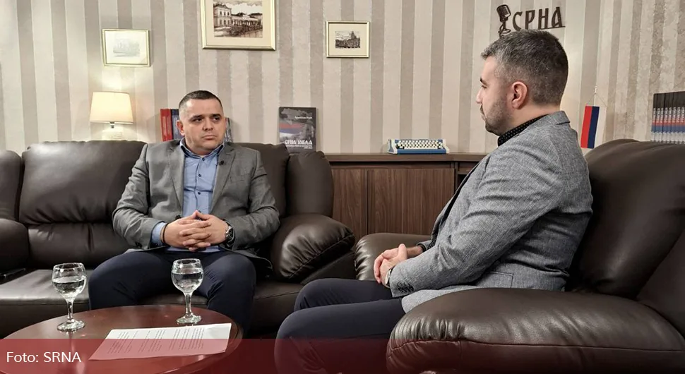 Бојић: Гашење струје и блокирање саобраћајница није рјешење