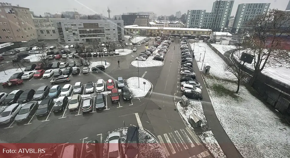675695441fd24-parking.webp