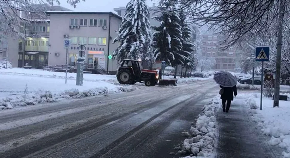 Повријеђено 26 особа усљед сњежних падавина у Бањалуци