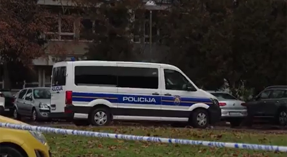 Jedna osoba ubijena, najmanje sedam povrijeđeno u napadu nožem u školi