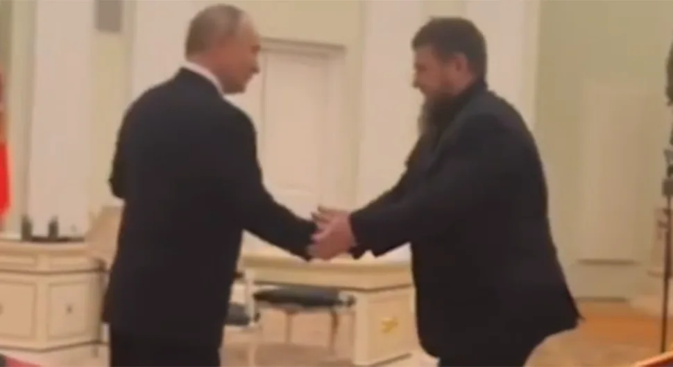Putin odlikovao Kadirova