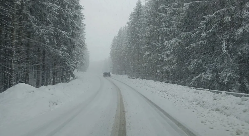 Nevrijeme u Hrvatskoj donijelo probleme, izdate zabrane