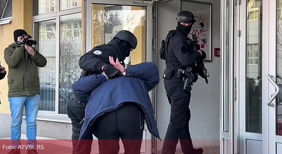 Osumnjičeni za teško ubistvo u Palama sproveden u Tužilaštvo