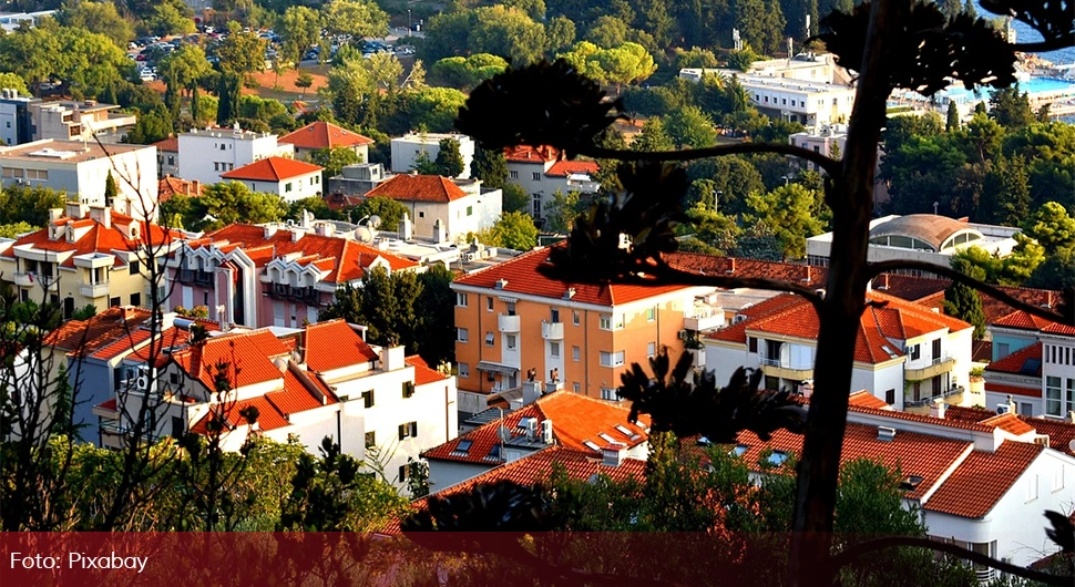 Stranci šetali u blizini Splita, a onda je čovjek potegao pištolj na njih!