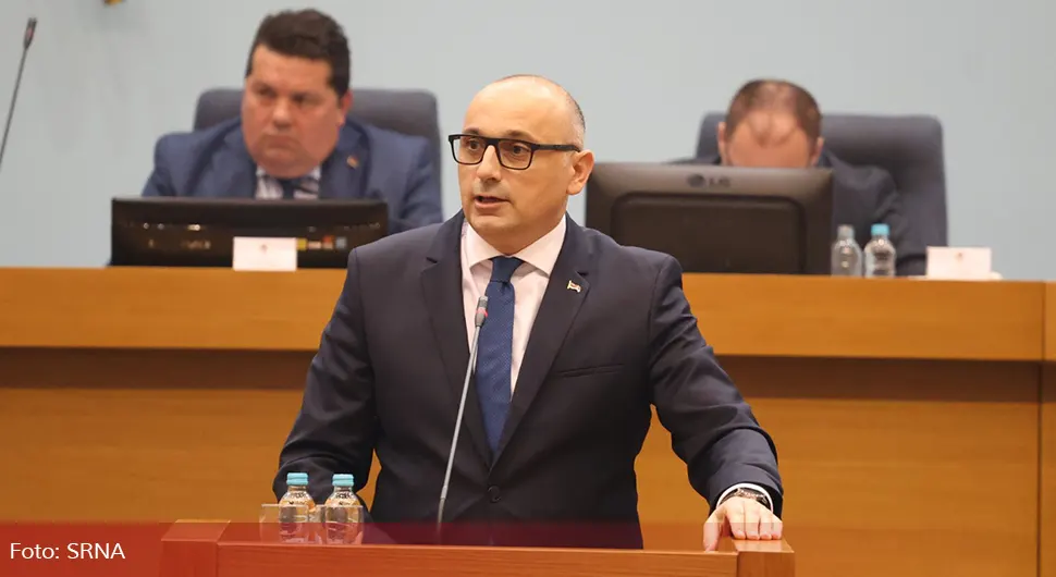 Banjac: Ovo je trenutak da se okupimo oko ideje slobode i protiv straha