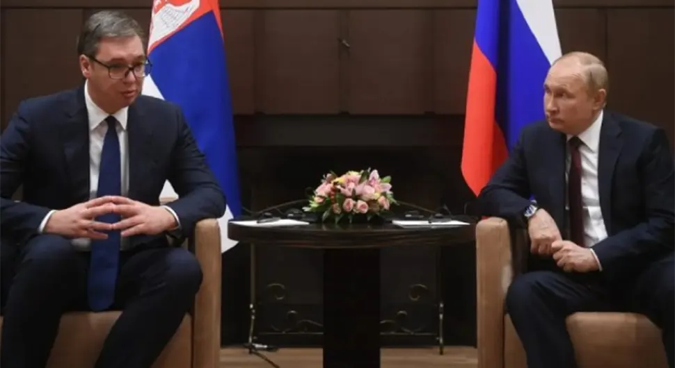 Путин и Вучић о билатералној сарадњи 9. маја