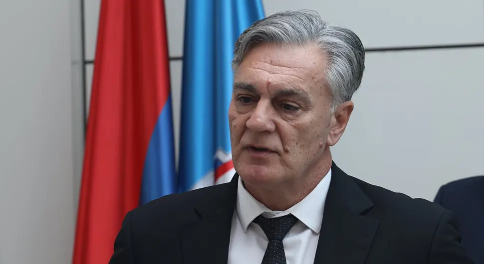Karan: Život pravi normu, a ne norma život