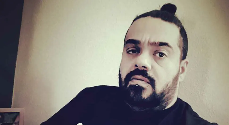 Preminuo gradiški muzičar Vanja Jevrić