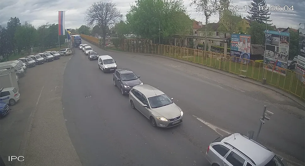 Ево на којим граничним прелазима су гужве