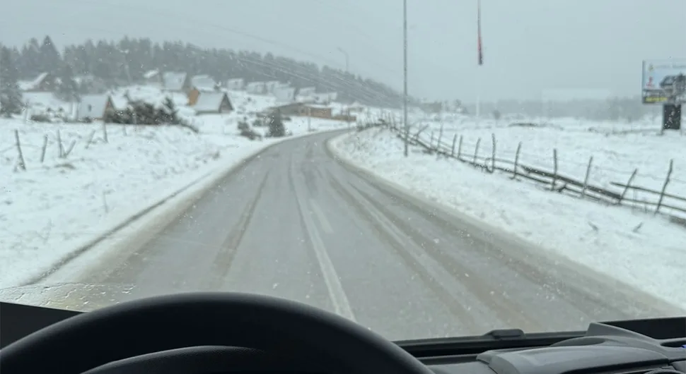 Oglasio se AMS Srpske: Vozači, neophodan oprez