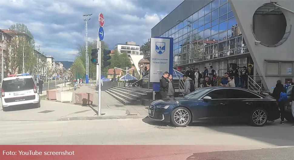 Drama u Sarajevu: Potukli se učenici koji su učestvovali u manifestaciji