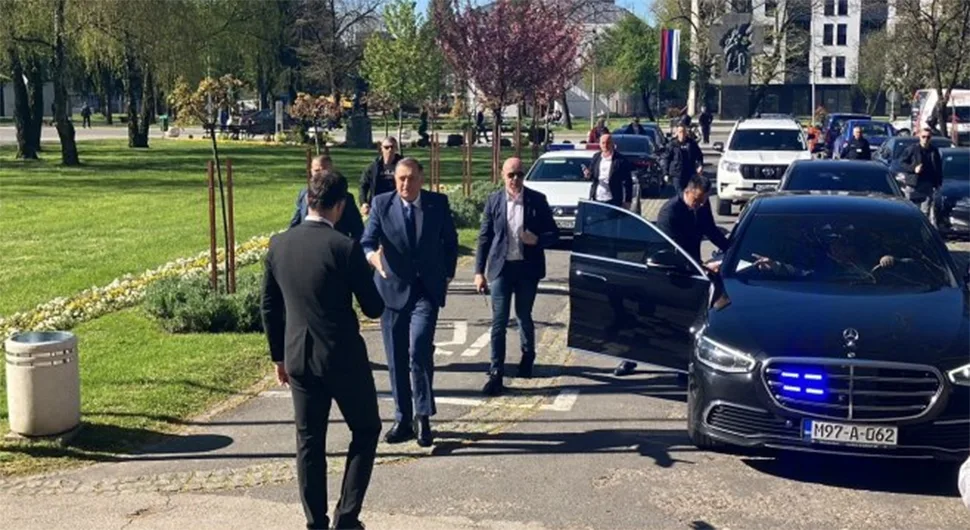 Предсједник Додик на посебној сједници Скупштине града Приједор о санацији штете од поплава