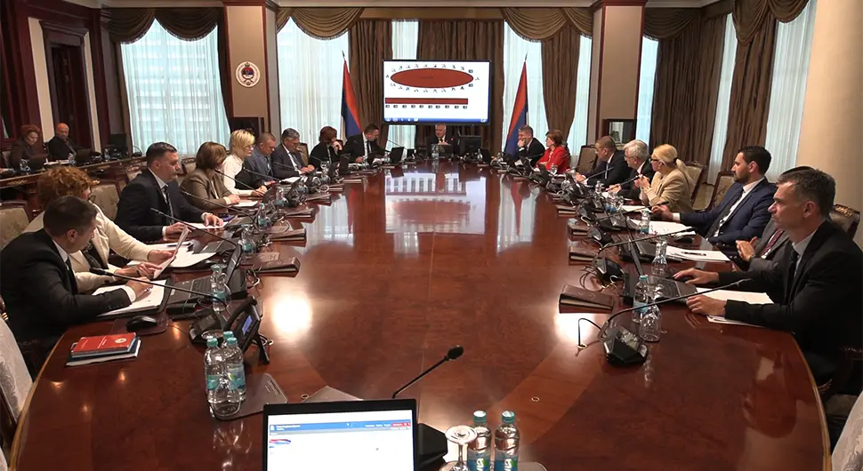 Еvo šta se zabranjuje bankama u Srpskoj: Vlada utvrdila Prijedlog zakona