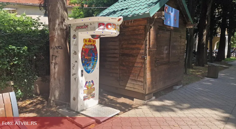 Detalji incidenta u Trebinju: Tri maloljetnika pretukli vlasnika boks aparata