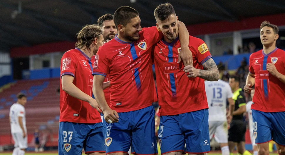 Borac sjajnu sezonu krunisao trofejom