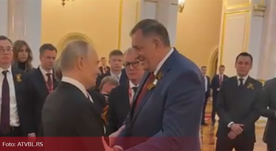 Путин се након величанствене параде поново састао са Додиком и Цвијановићевом