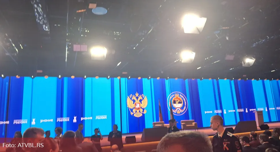 Све спремно за обраћање предсједника Додика руској омладини