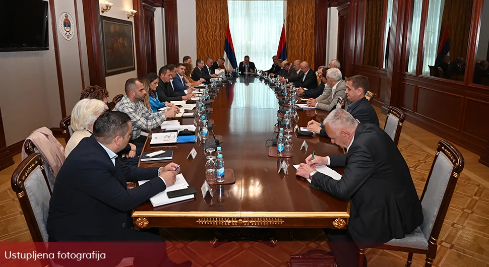 Вишковић, Минић и Каран са управом 'Шума': Унаприједити пословање