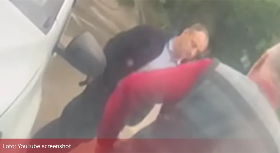 Sukobili se vozač autobusa i čuvar: Putnici u šoku