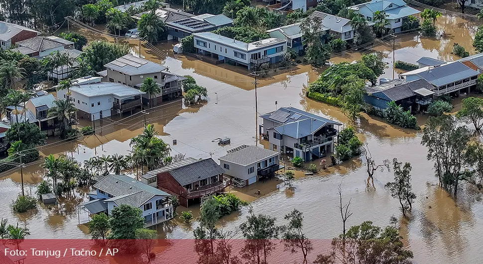 Raste broj žrtava od poplava u Australiji: Više od 50.000 ljudi izolovano