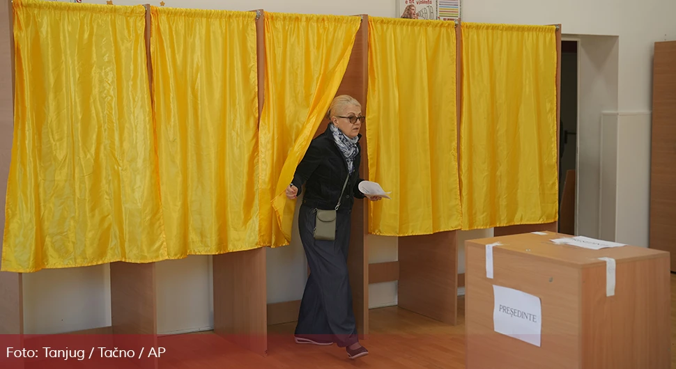 Предсједнички избори у Румунији: Отворена су биралишта, дијаспора већ гласала