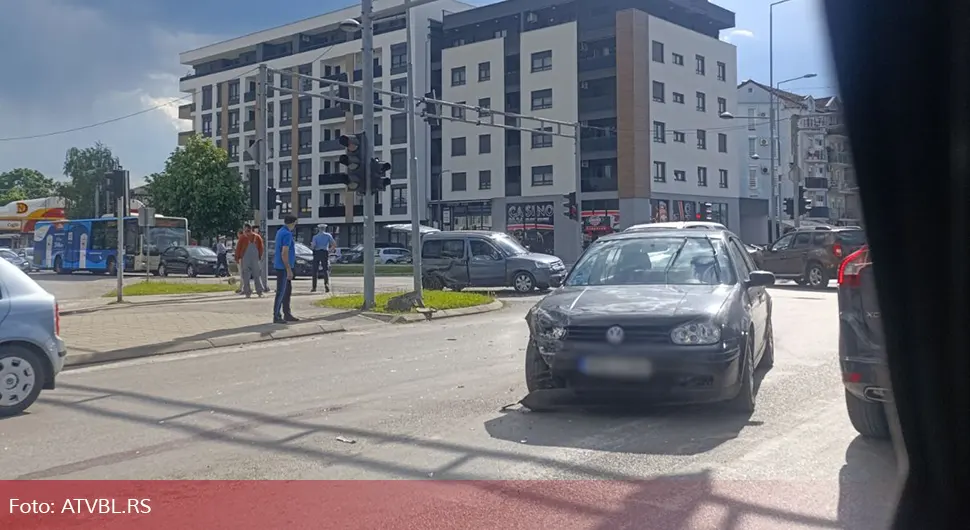 Banjaluka: Udes u Lazarevu, nastale velike gužve