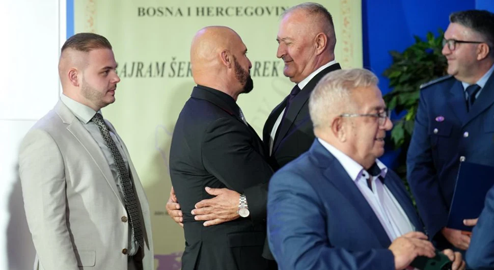 Amerikanci ''ispalili'' Zukana Heleza