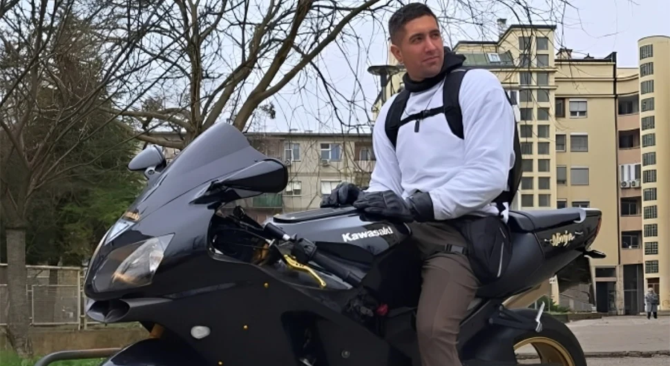 Ово је војник ухапшен због убиства дјевојке и мушкарца у гаражи