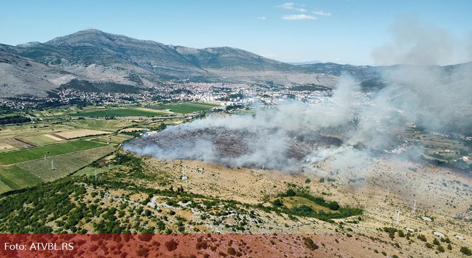 Građanima upućen apel: Veliki požar na brdu iznad Trebinja