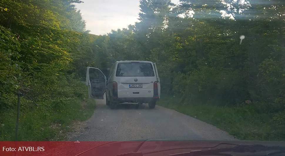 Граница нарушила родбинске и пријатељске везе, најављен протест