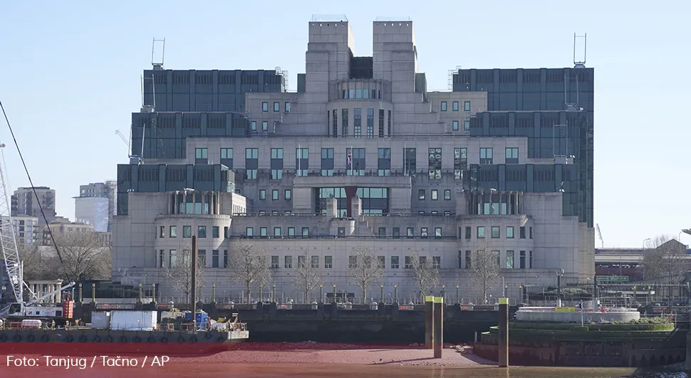 Дјед нове шефице британске MI6 био у СС јединицама, имао надимак ''Месар''