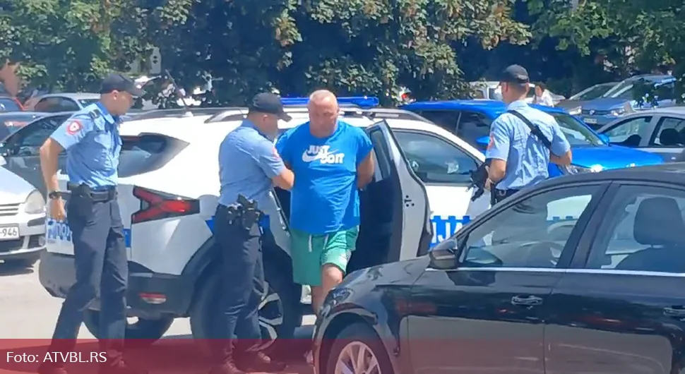 Pogledajte privođenje Milovana Grabeža - VIDЕO