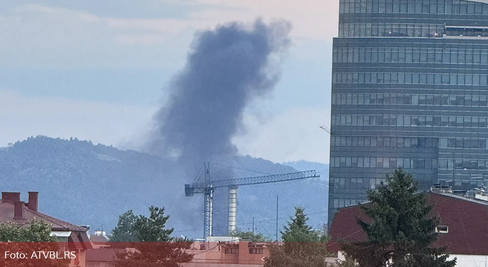 Густ црни дим изнад Бањалуке