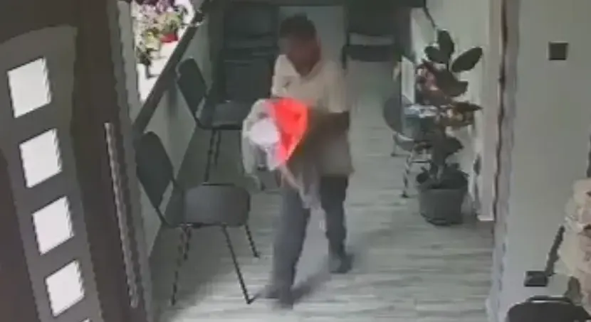 Ukrao novac doniran za djevojčicu oboljelu od raka, snimile ga kamere