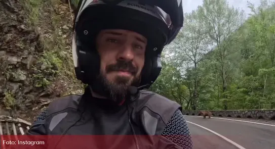 Марко Роквић срео медвједа на путу, одмах подијелио снимак