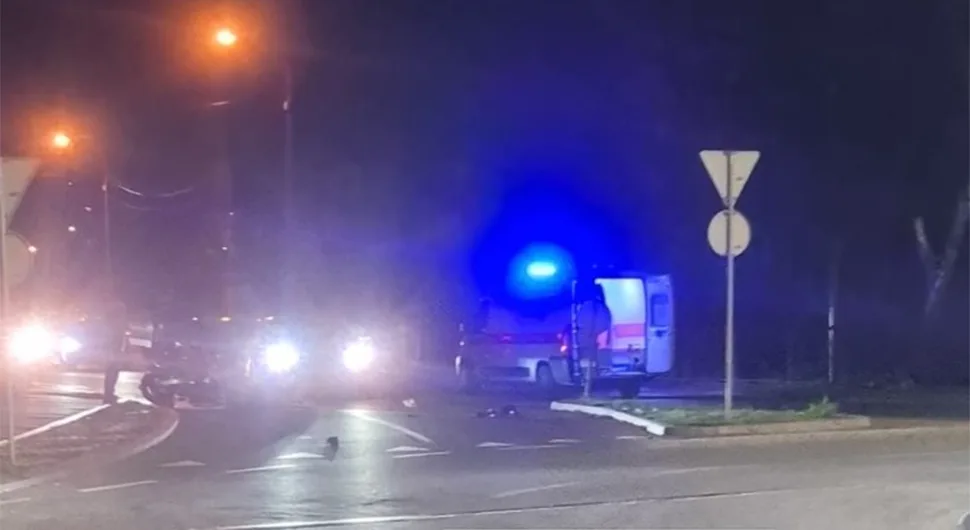 Teška saobraćajka: Motociklista prebačen na UKC