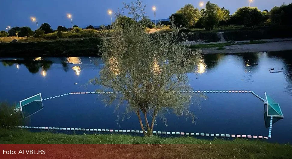 На Сани у Приједору направили ватерполо терен
