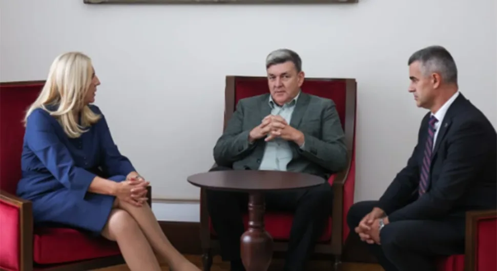 Цвијановић: Пуно разумијевање за захтјеве синдиката у погледу усвајања буџета