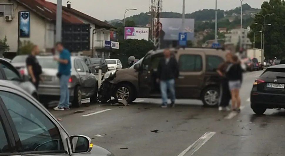 Lančani sudar u Banjaluci