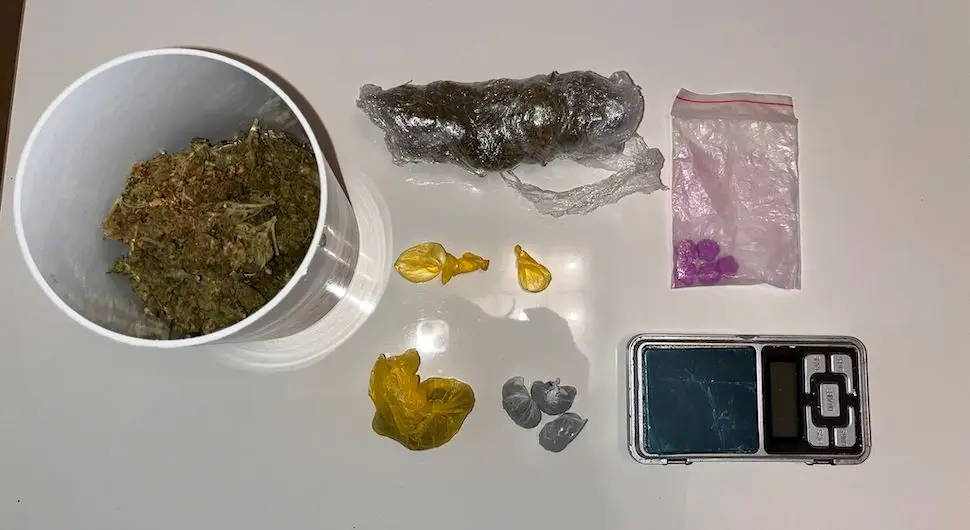 Akcija ”Nova”: Uhapšena dva muškarca, oduzeta droga