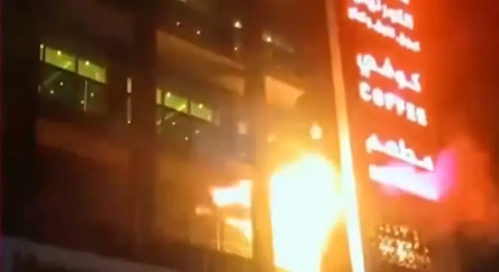 Požar u tržnom centru, najmanje 50 mrtvih