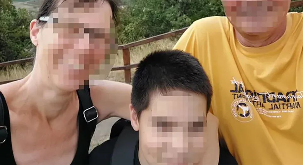 Нови детаљи хорора: Ово је дјечак (13) који је клао маму и бабу