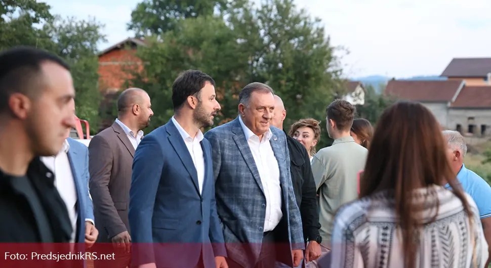 Додик: 