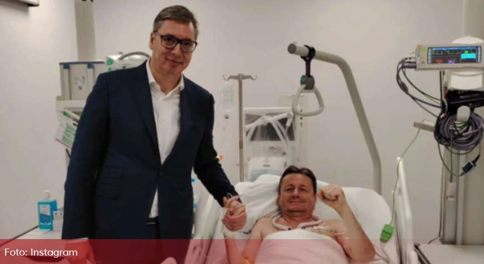 Aleksandar-Vucic-Darko-Glisic-872x610.webp