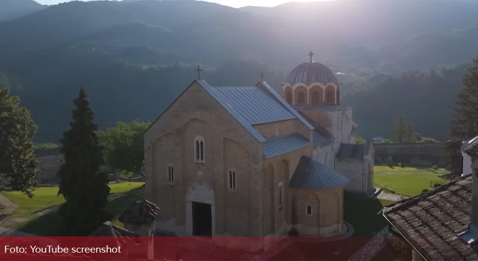 Јелена и Дамир постали родитељи након молитве у српској светињи