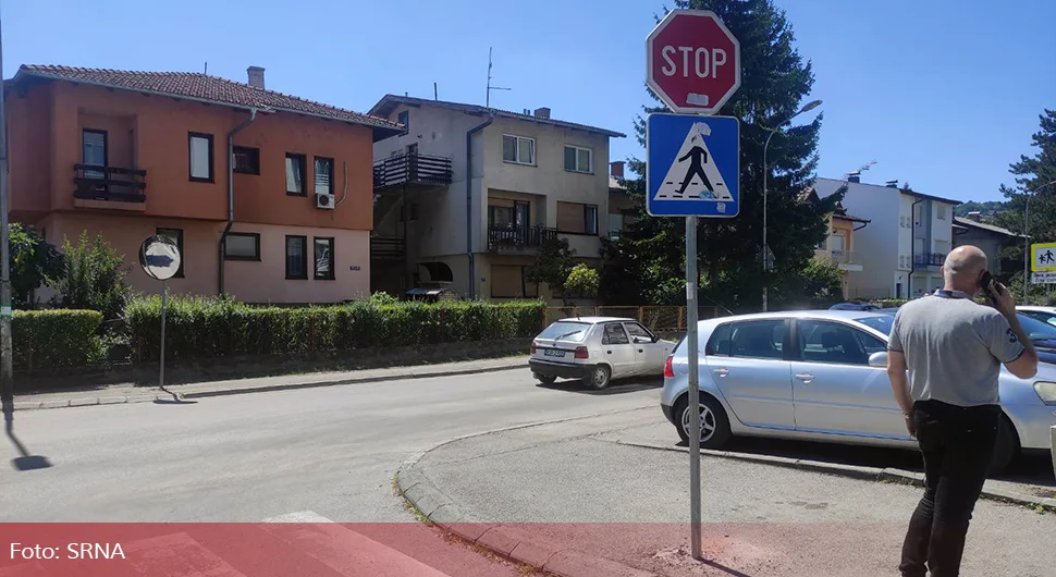 Banjaluka: Ponovo vraćen saobraćajni znak u Solunskoj ulici