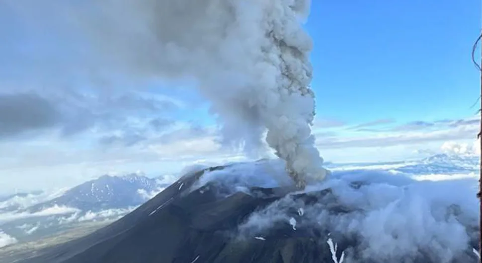 Prva erupcija vulkana za 600 godina, da li je za sve ''kriv'' razorni zemljotres?