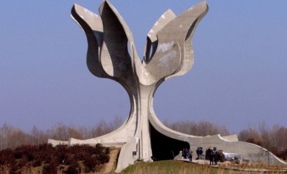 jasenovac1.jpg